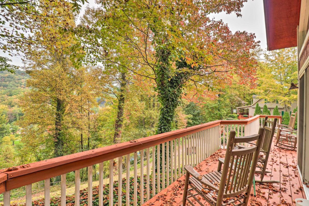 Rustic Red Cabin With Deck In Maggie Valley Club! Eksteriør billede